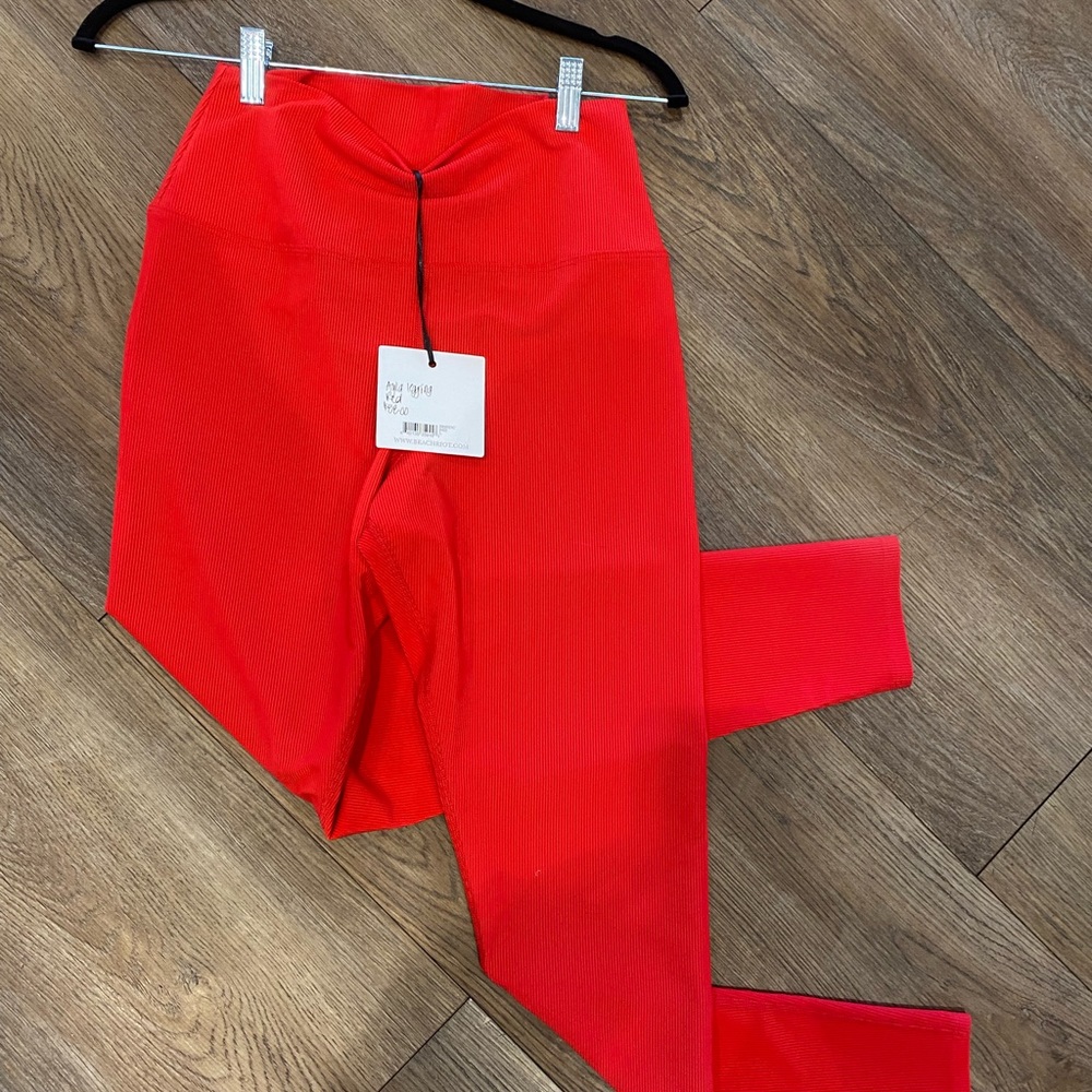 Beach riot Ayla leggings! Size L